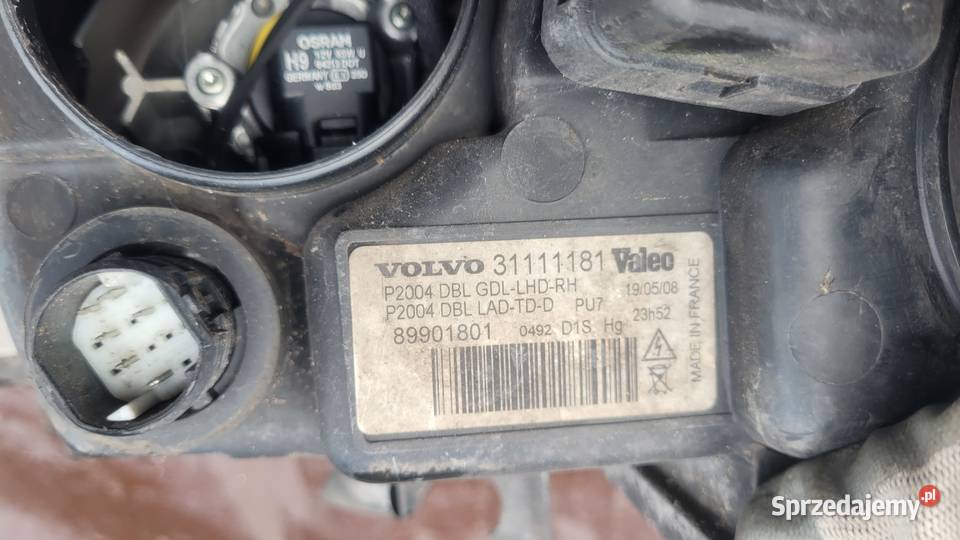Volvo S60 I XC70 V70 II REFLEKTOR PRAWY LAMPA Ruda Śląska