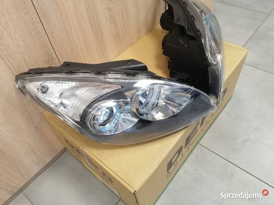Hyundai i30 09 reflektor przód nowy sprzedam