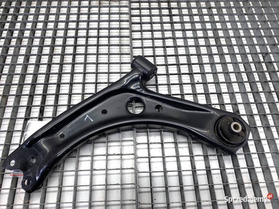 WAHACZ LEWY PRZÓD LEXUS LBX Crossover PRZEDNI osobowe Zawieszenie i amortyzacja