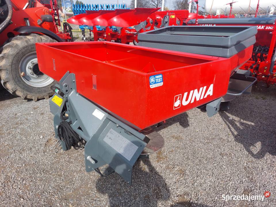 Rozsiewacz nawozów dwutarczowy Unia MX 1000 Rozsiewacze nawozów Lipnik sprzedam