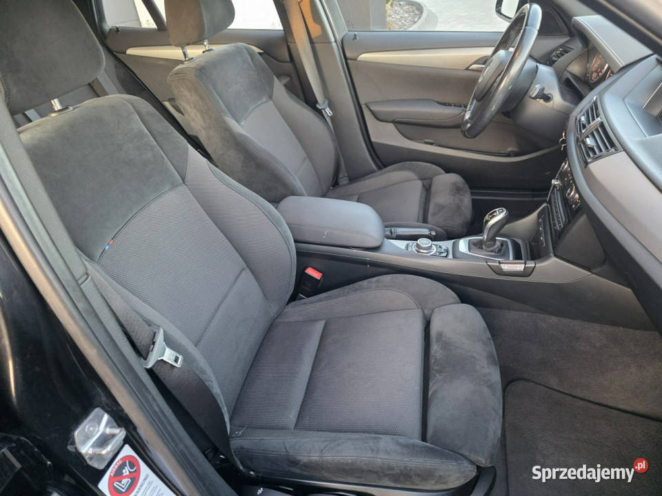 BMW X1 fabryczny M pakiet bezwypadkowy ALCANTARY bluetooth X1 sprzedam