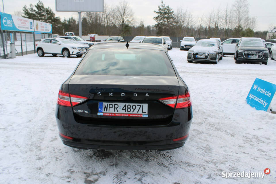 koda Superb Ambition DSG Nawigacja netto 73 089 Superb