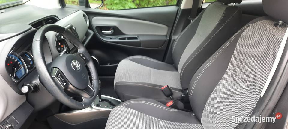Toyota Yaris Hybrid 100 Dynamic EU6 36tkm światła przeciwmgielne Yaris Jaśkowice