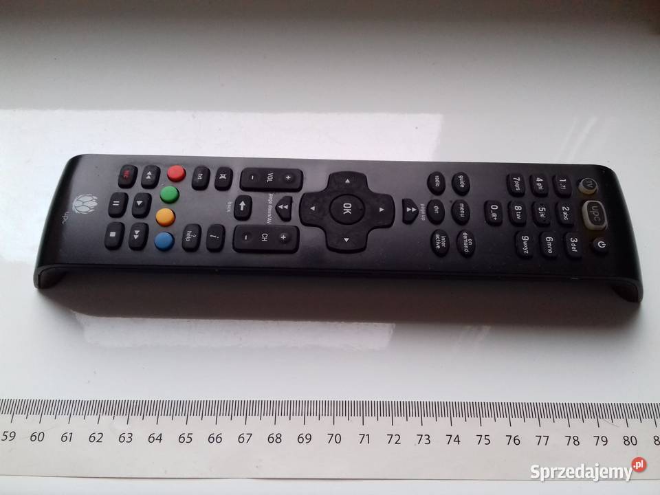 Pilot dekodera UPC stan średni włancza się na Bydgoszcz sprzedam