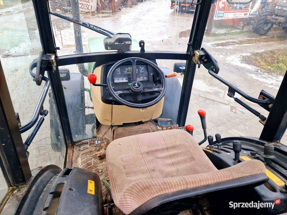 JOHN DEERE 5400 N BRUTTO Sadowniczy Komunalny Dobrzyniewo Duże sprzedam