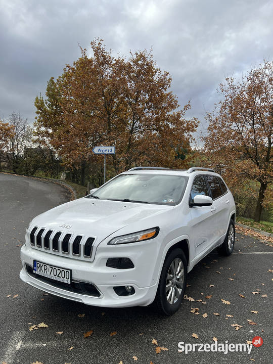 Jeep Cheeroke Overland 2018 32 V6 272 272KM Rymanów