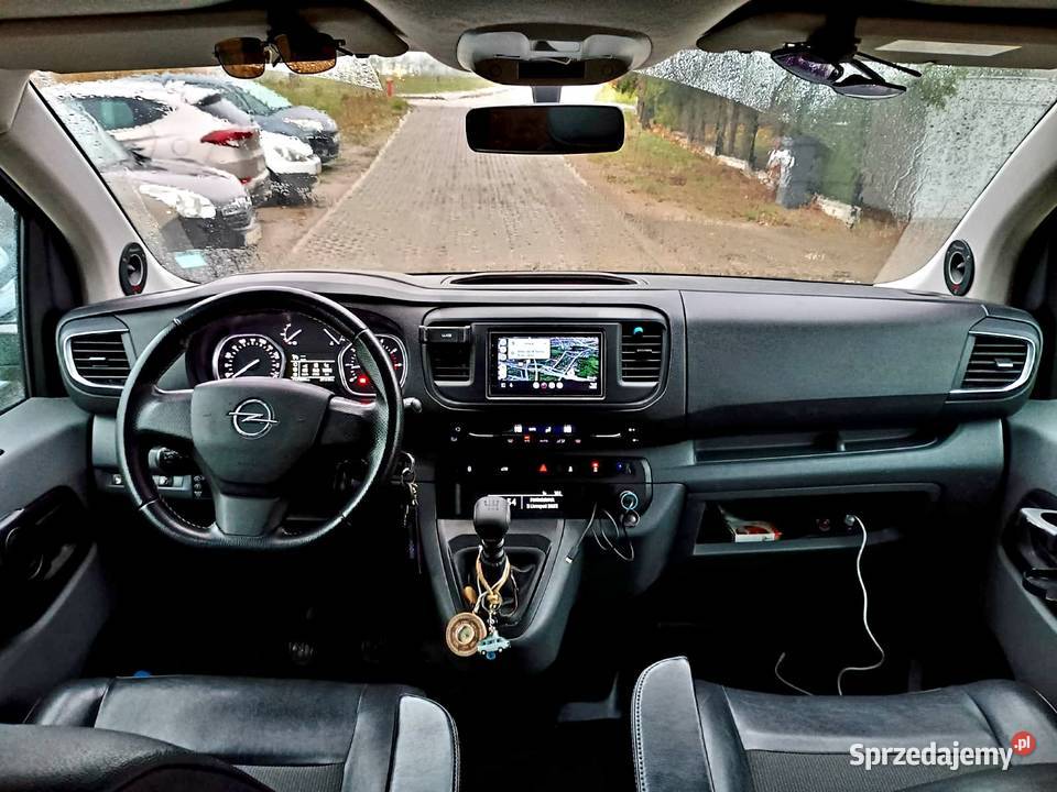 Opel Vivaro KamperWestfalia4 spaniafull mozliwa isofix Vivaro Vivaro