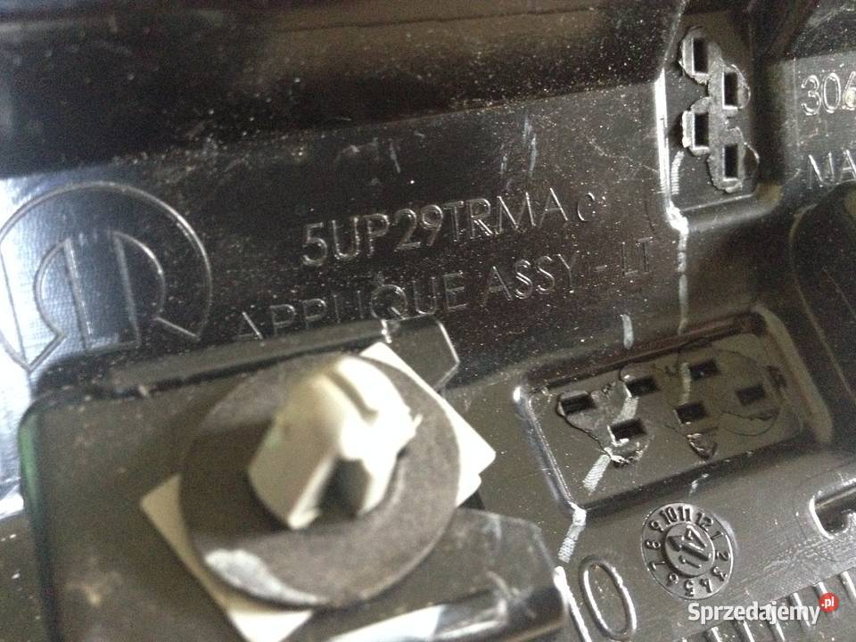 Jeep Compass II 17 Listwa Nakładka ozdobna lewa listwy boczne Katowice