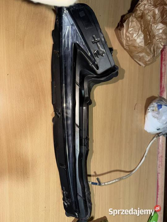 LEXUS IS II 250 300 1316 LAMPA LED DRL LEWY