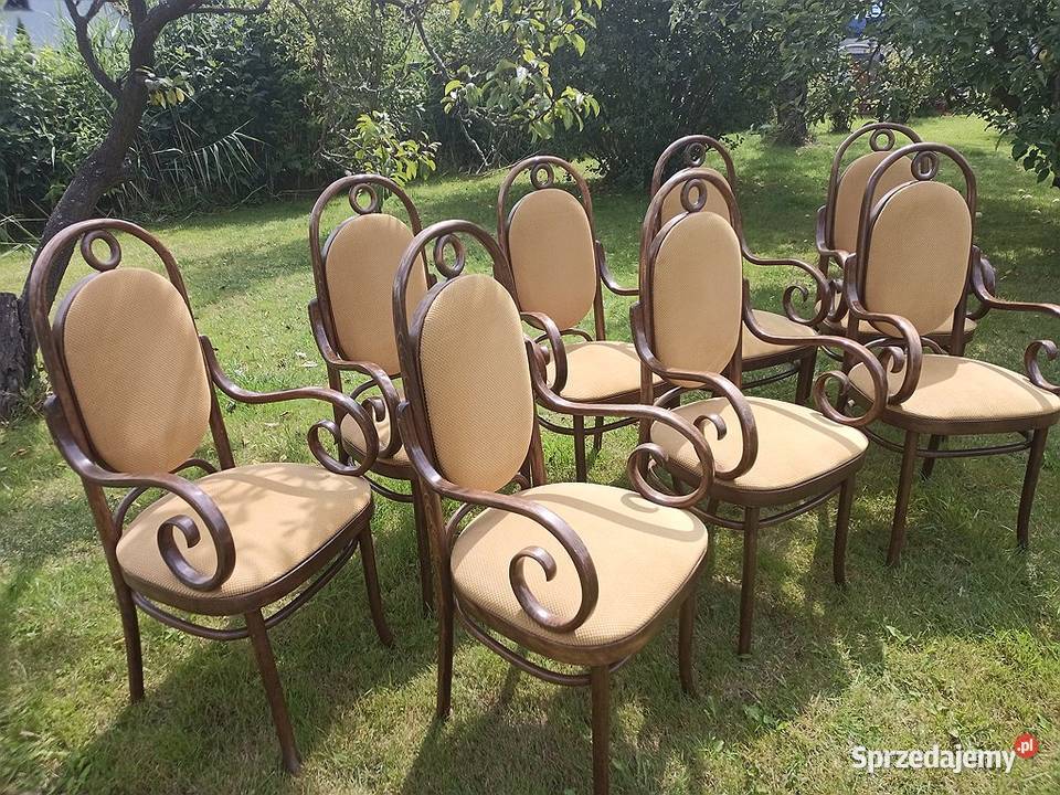 8 krzeseł tapicerowanych giętych stan Meble Żary
