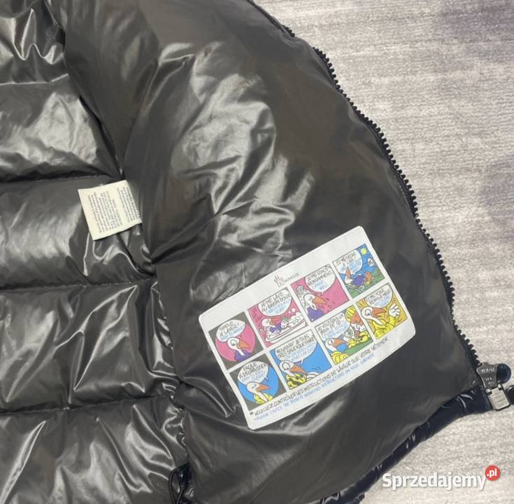 Puchowa kurtka męska Moncler czarna z kapturem Rozmiar L