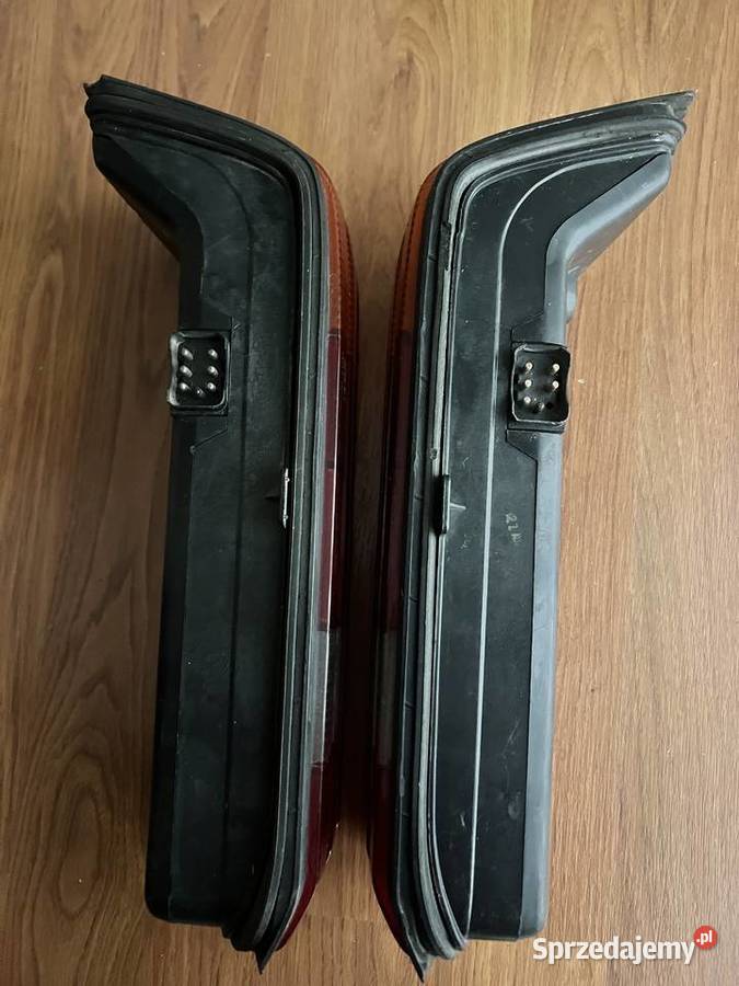 Mercedes W123 T1 tylne lampy Hella komplet Ślesin