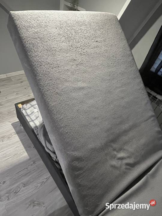 Łóżko jednoosobowe