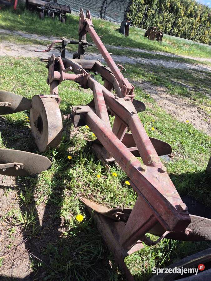 Pług 3 skibowy duży Bucze