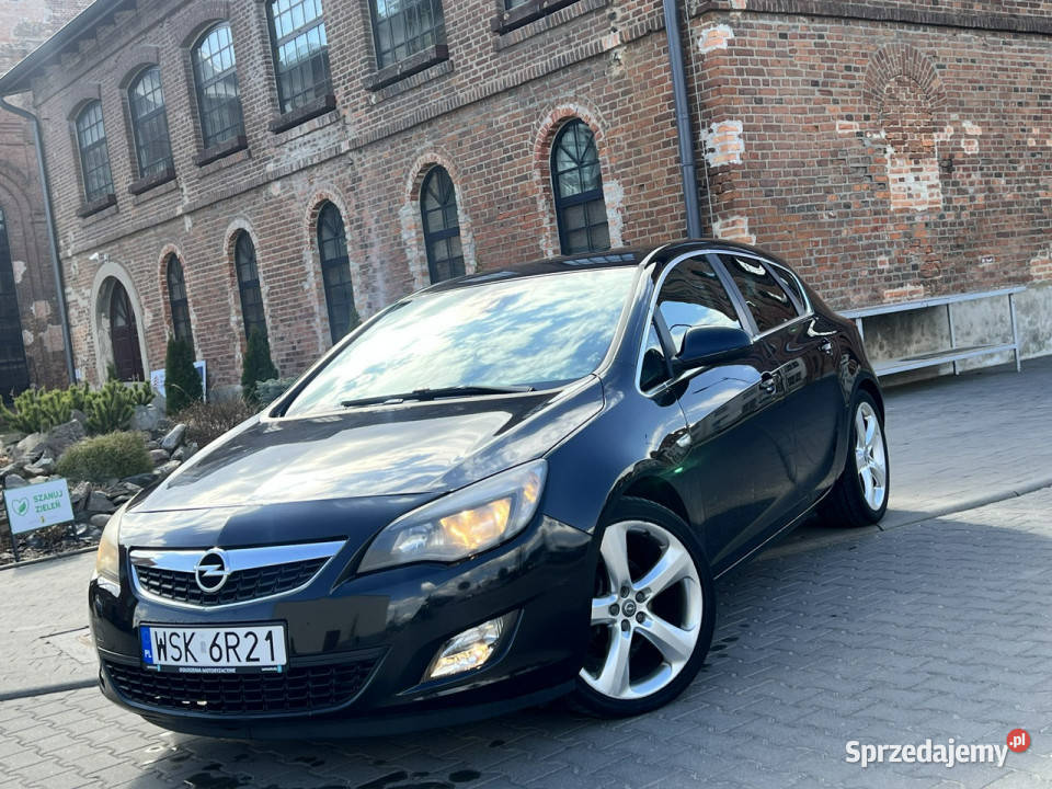 Opel Astra 14 Turbo 140 Cosmo Navi Alu19 Service kurtyny powietrzne Samochody osobowe Sokołów Podlaski