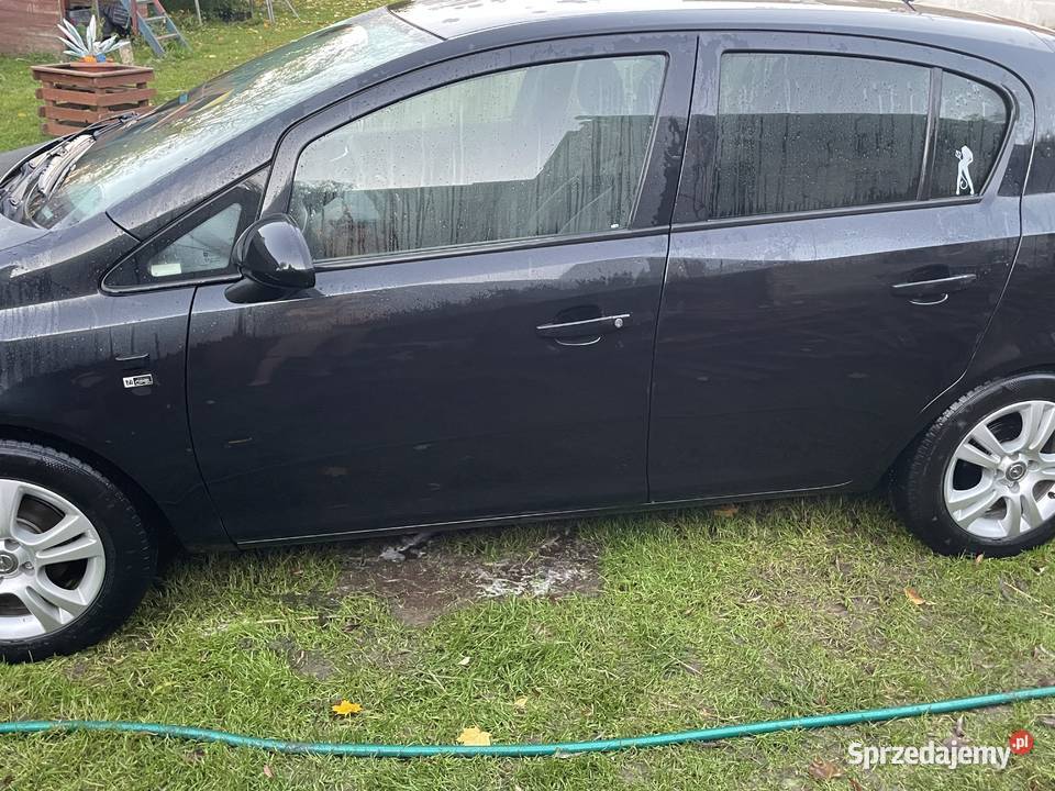 Corsa D 14 2013 150 Jahre 1398cm3 Świecie sprzedam