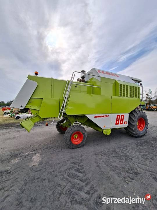 Kombajn zbożowy Claas Dominator 88s heder 39 m nieuszkodzony