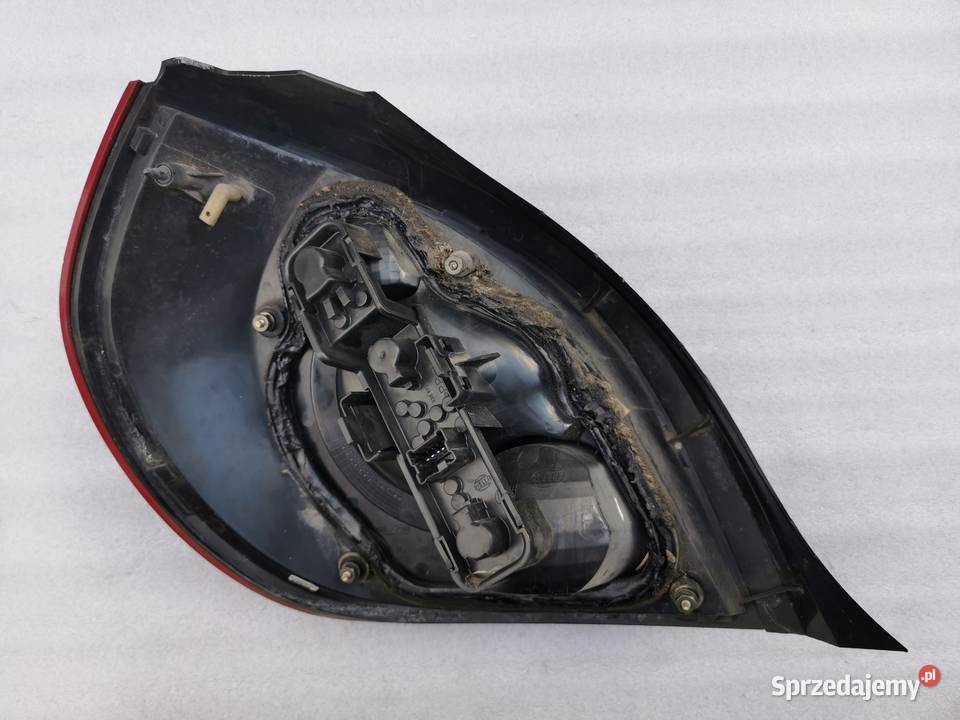 Lampa Prawy Tył Tylna Prawa Nissan Almera N16 Wyszków