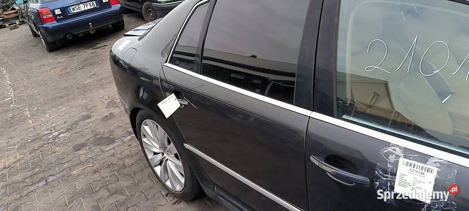 DRZWI PRAWE TYŁ VOLKSWAGEN PHAETON NIE LONG LR9V osobowe Lipno