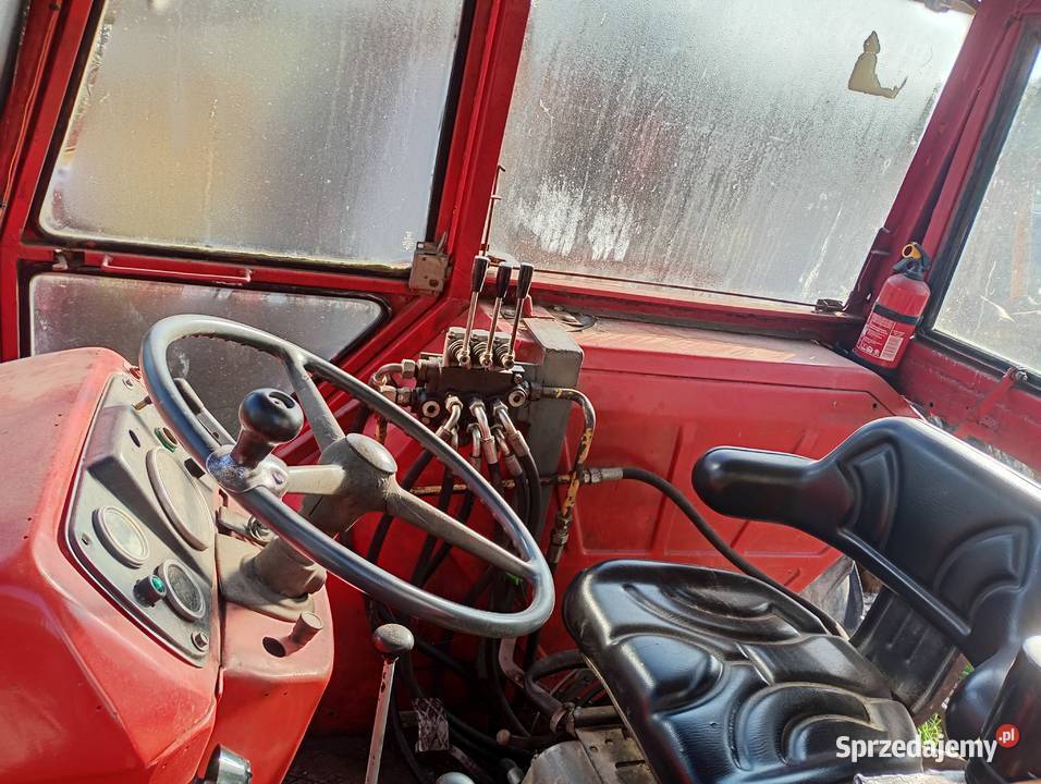 Sprzedam ciągnik Massey Ferguson Massey Ferguson Karczmiska Pierwsze