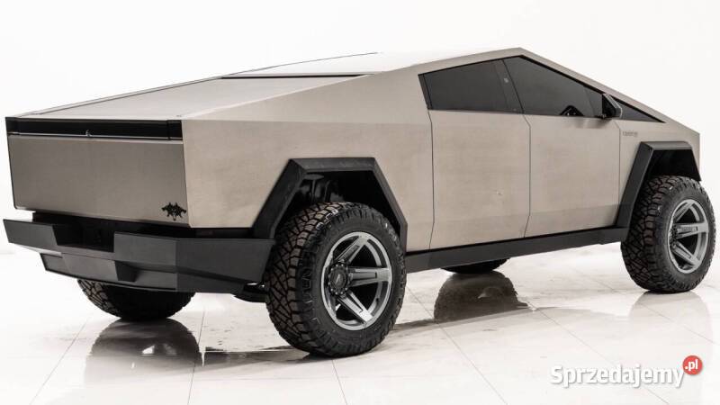 TYNING 2024 Tesla Cybertruck Cyberbeast Wrocław