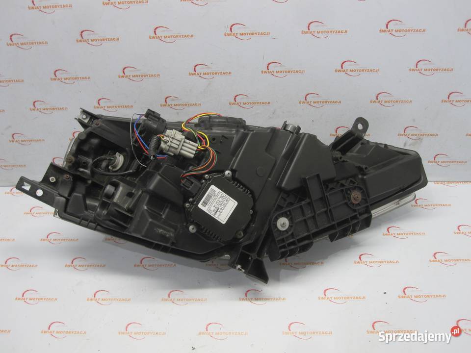 NISSAN LEAF I 11r lampa lewa przód 260603NL5A świętokrzyskie