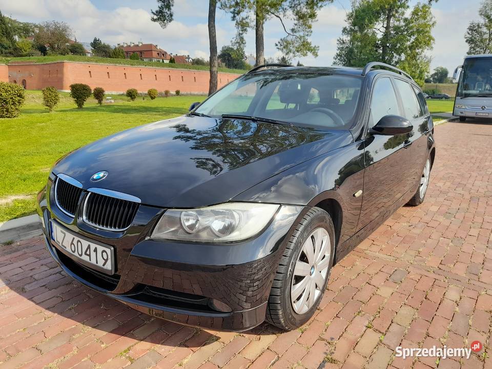 BMW E91 320 Seria 3 Czarne manualna sprzedam