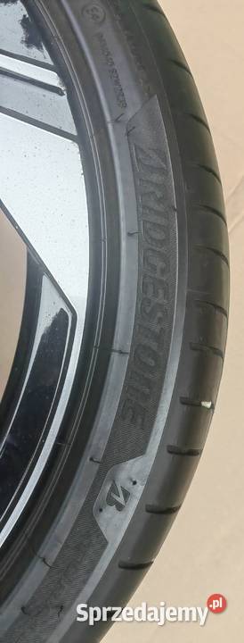 2GV601025K FZZ VW TRoc 8JX20 5x112 ET45 aluminiowe Samochodowe Rożnów