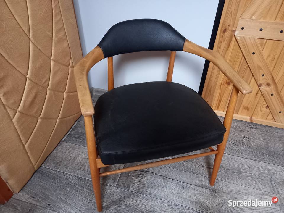 Stary fotel gabinetowy vintage Rawicz