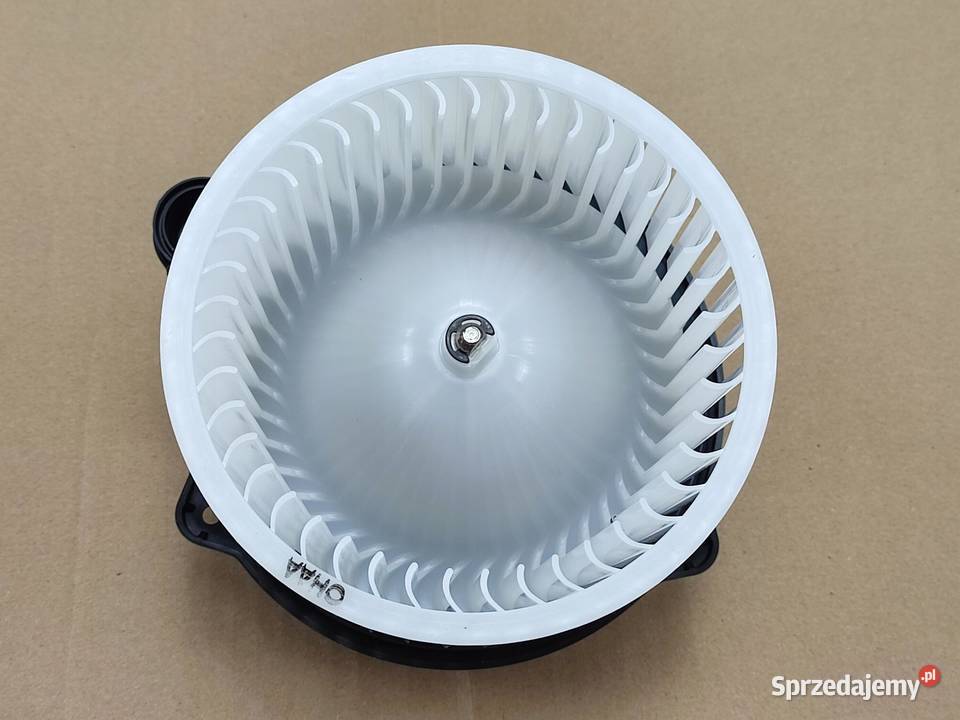 WENTYLATOR NAGRZEWNICY HYUNDAI GRAND SANTA F 33