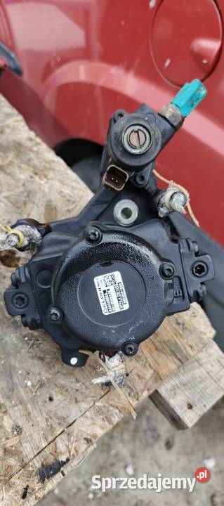 Pompa wtryskowa peugeot 407 Pompy wtryskowe łódzkie Wartkowice sprzedam