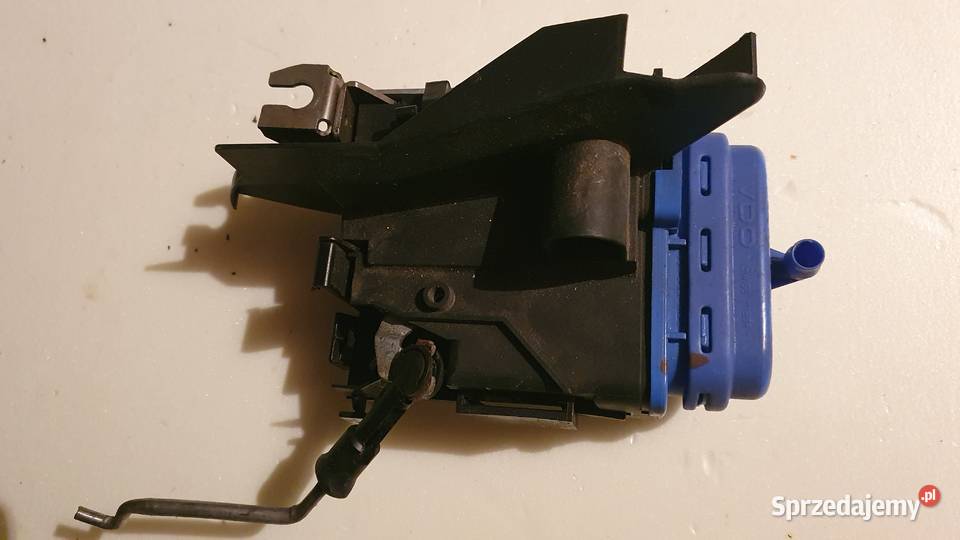 Zamek Mechanizm blokady drzwi Audi 8D08E9015A Mikołów sprzedam