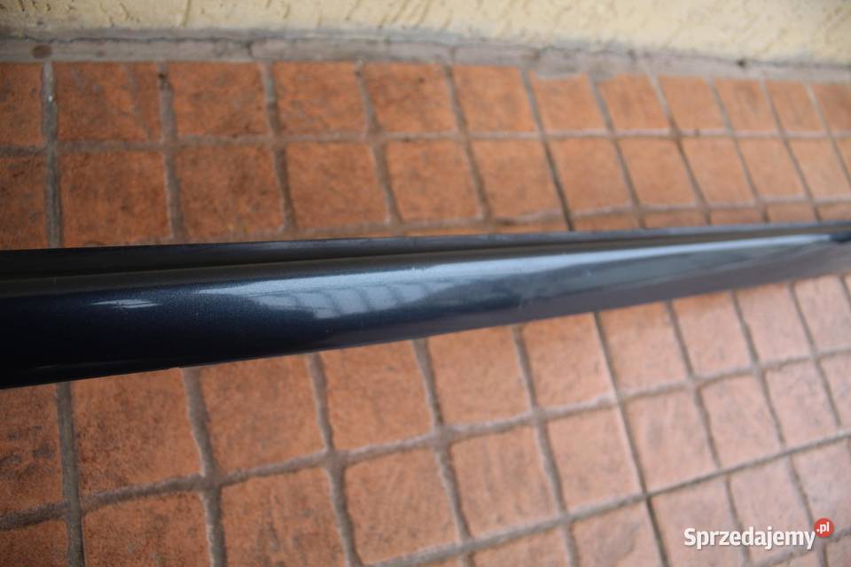 LISTWA SZYBY CZOŁOWEJ LEWA KGNC CITROEN C5 III sprzedam