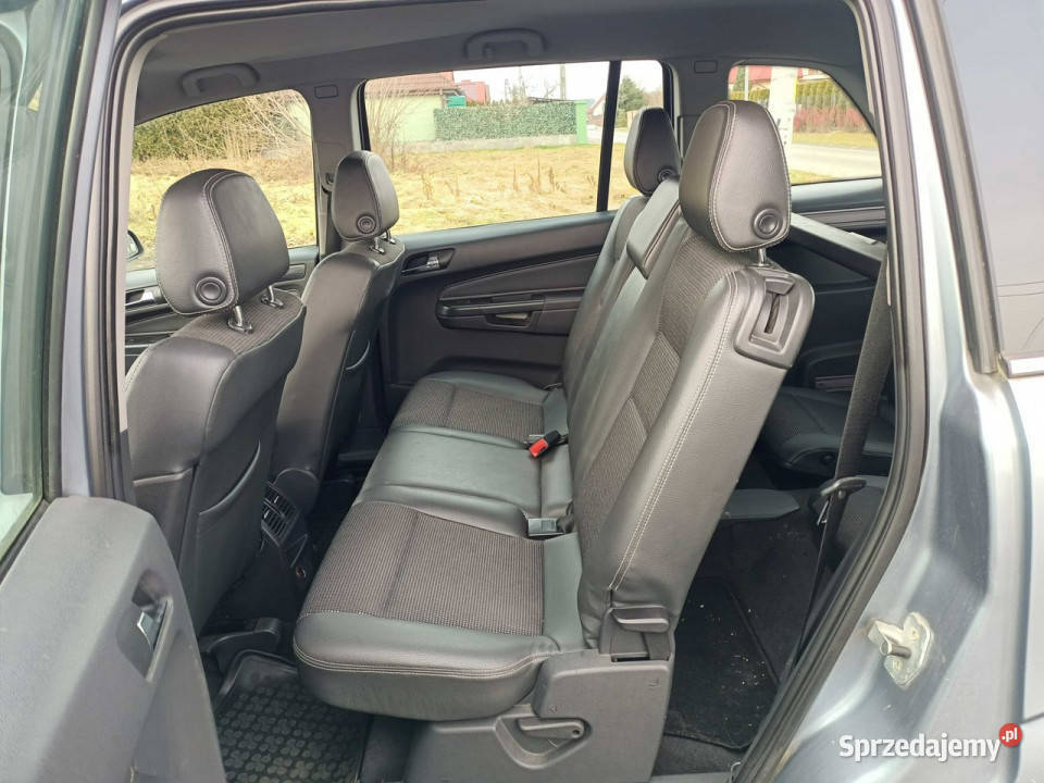 Opel Zafira Opel Zafira 19CDTI 120 05r 7 OS B 120KM Tarnów