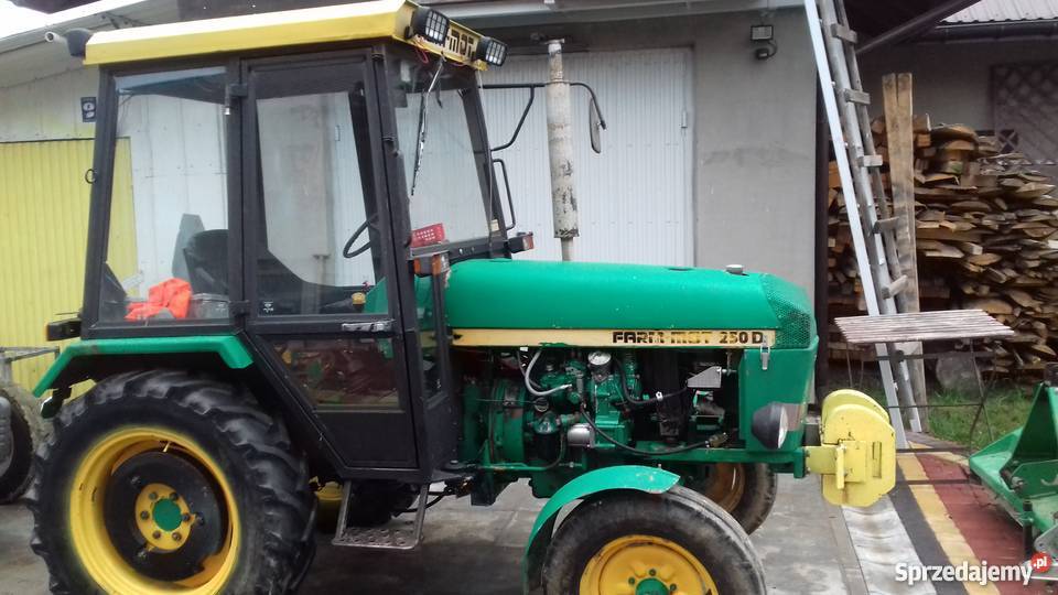 Farm mot 250d Kabina Błędowa Tyczyńska