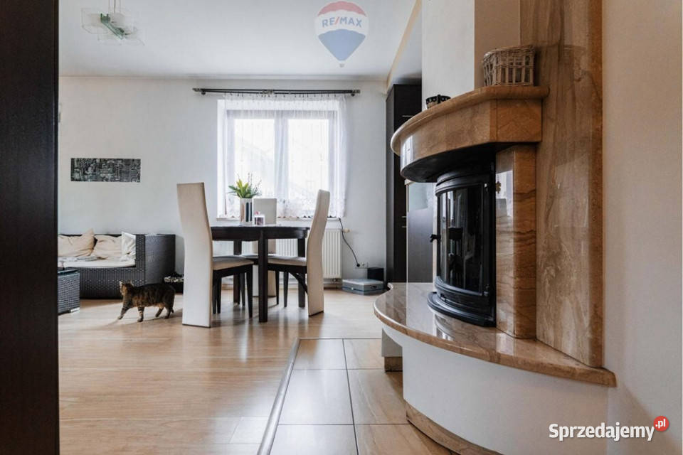 Dom wolnostojący z 2010r 1835 m Nieruchomości Czechowice-Dziedzice