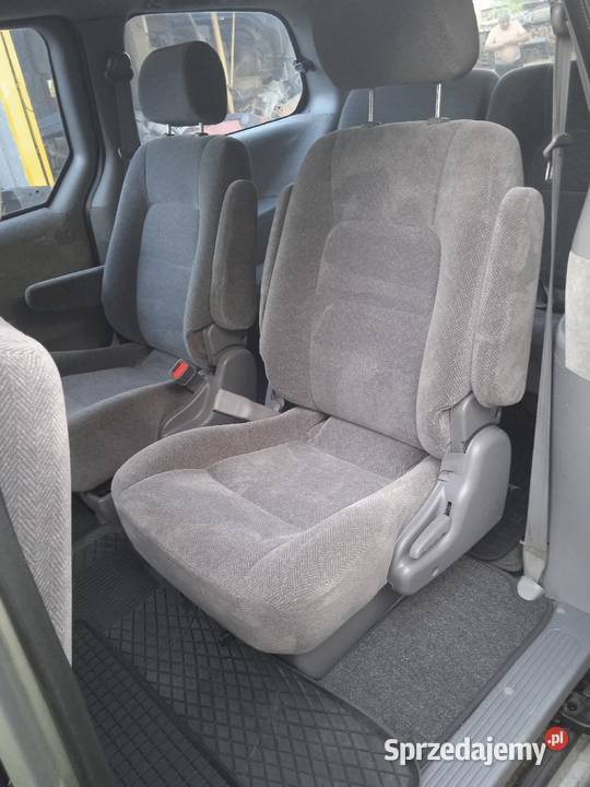 2004 kia carnival nieuszkodzony