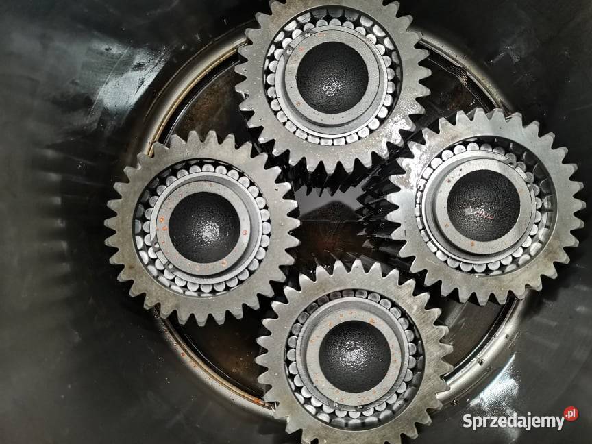 Reduktor Claas Axion 830 Carraro Pozostałe wielkopolskie Wilkowo sprzedam