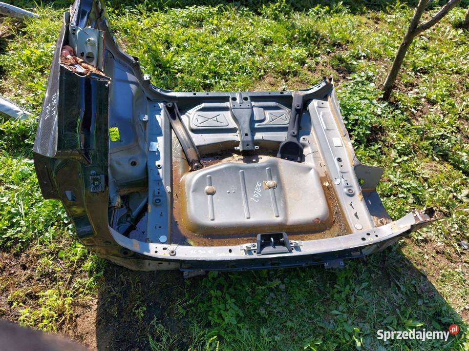 Volvo XC90 II Błotnik ćwiartka wanna tył lewy