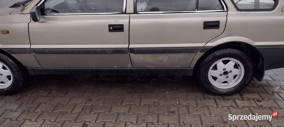 Polonez Caro MR91wąski most Olsztyn