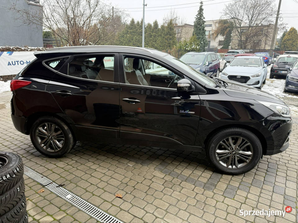 Hyundai ix35 16 135 Klimatronik Serwis Koła gniazdo USB sprzedam