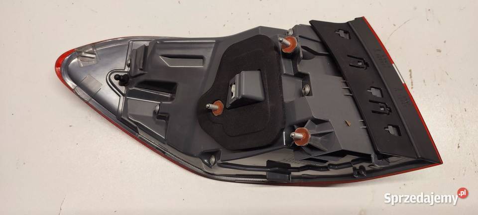 MERCEDES GLC W253 LAMAP PRAWY TYŁ A2539061000 Zestawy części blacharskich