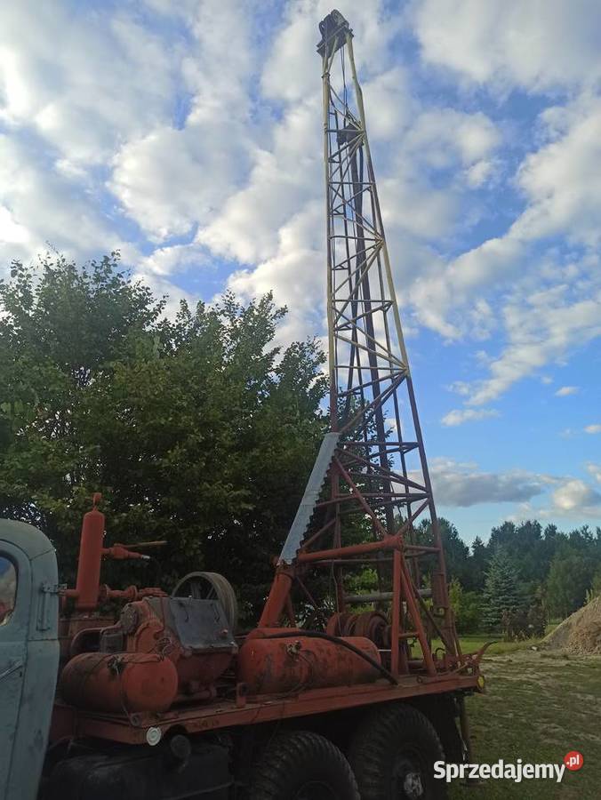 Wiertnica ZiŁ 157 Urb 25 wiertnica do studni Chełm