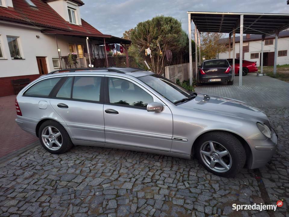 Mercedes C220 Diesel 2003 Automat Hak Szyberdach