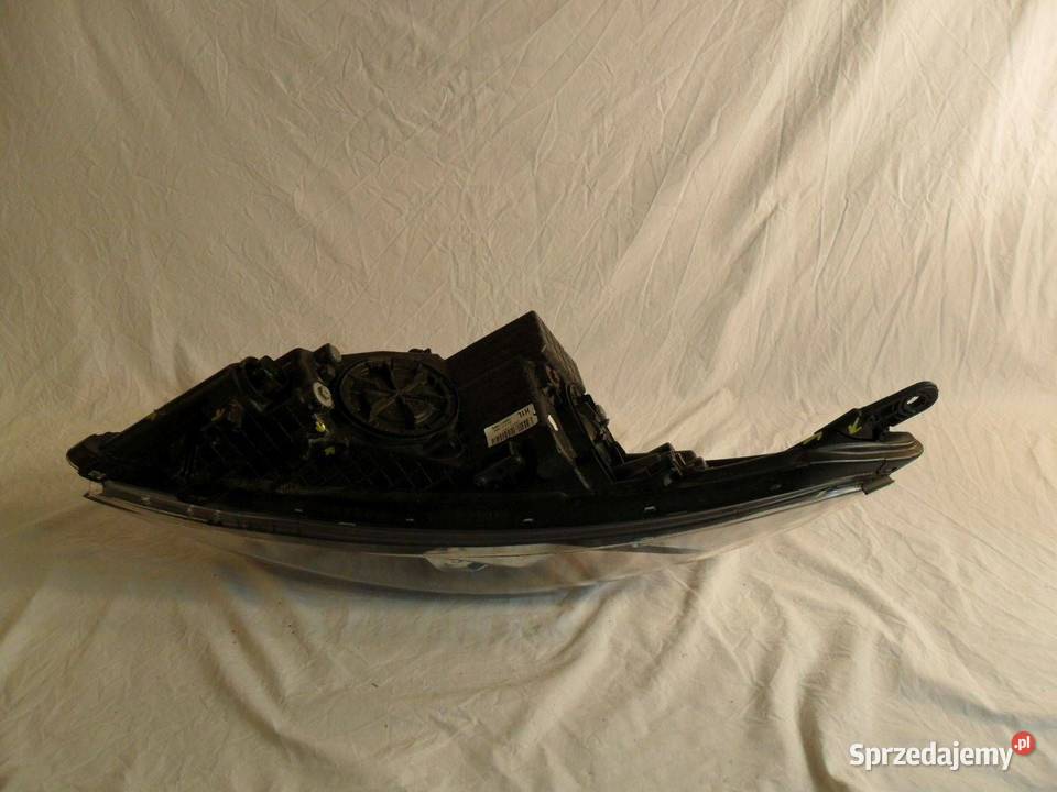 Reflektor Przód strona lewa Hyundai i30 Nowy Tomyśl