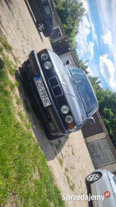 BMW E34 525i nieuszkodzony Zgierz