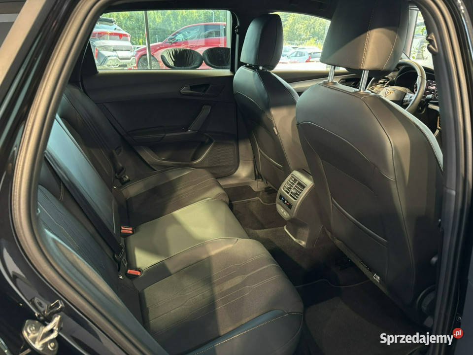 Cupra Leon Sportstourer 15 eTSI 150 DSG 2023 r czarny Myślenice