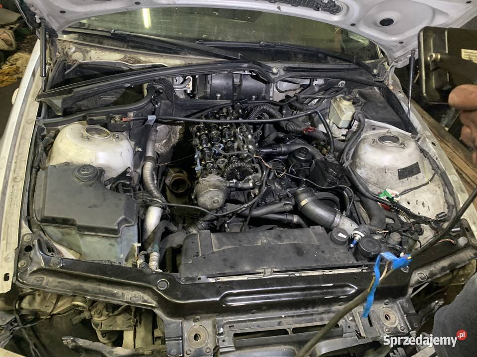 Czesci BMW 320d 150 potrzebujesz coś pisz