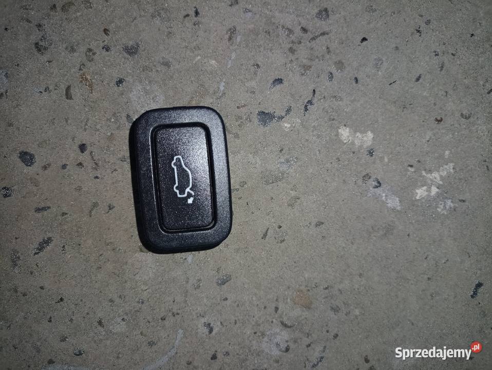 Przełącznik elektryczny klapy Volvo xc60 Tomaszów Lubelski