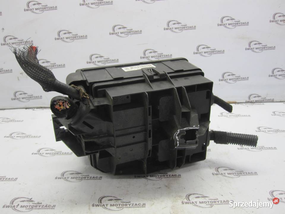 OPEL CORSA E 17r skrzynka bezpieczników 39080924 Kielce